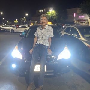 Meet your Posher, Alejandro